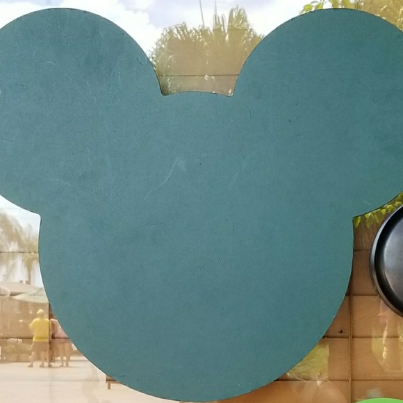 Meet your Posher, Monika - Picture 1 of 1